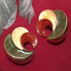 Vintage Avon Swirl Enamel Clip On Earrings 80s 90s Office Glam